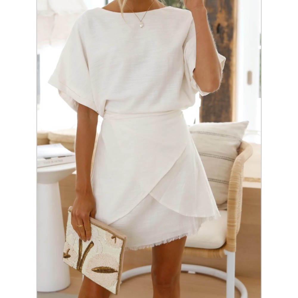 Billy J white dress